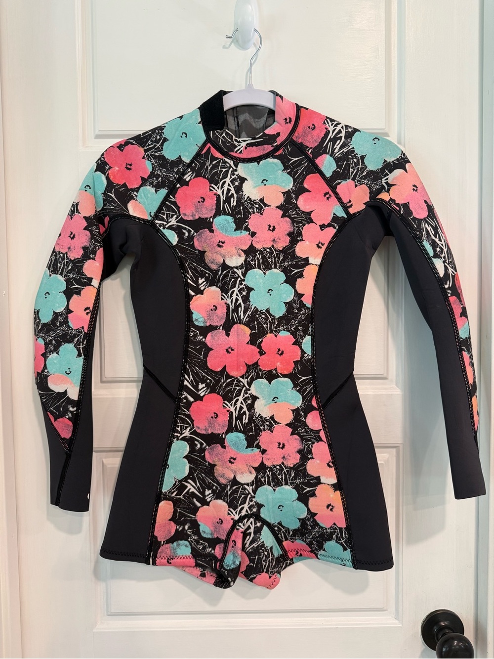 Billabong Andy Warhol Floral Springsuit Shorty Wetsuit Size 4